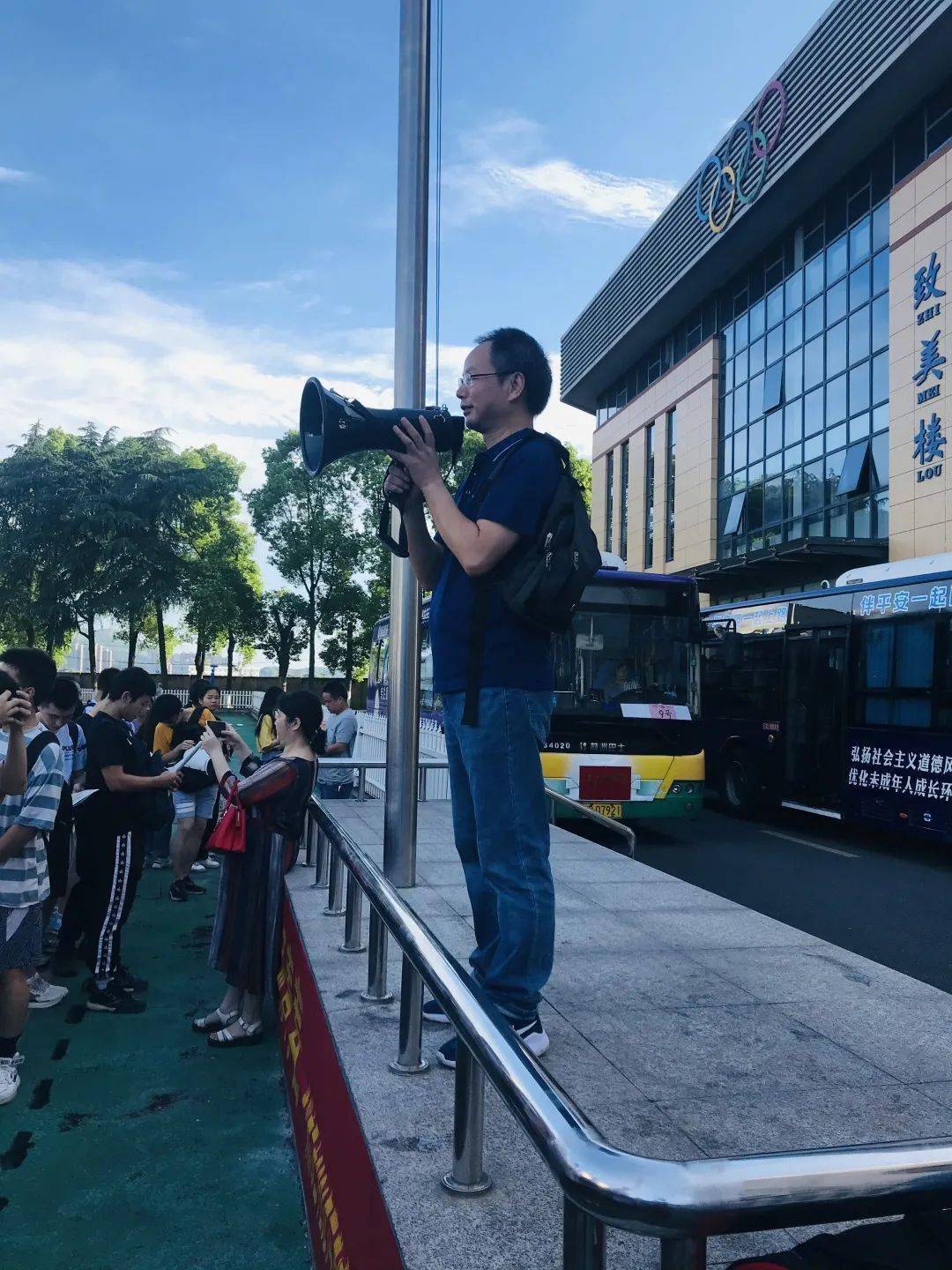 白小姐三肖三期必出一期开奖龙年