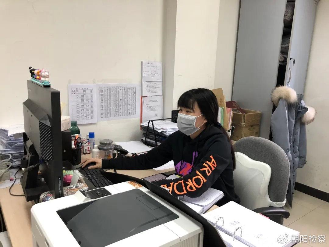 管家婆白小姐四肖四码